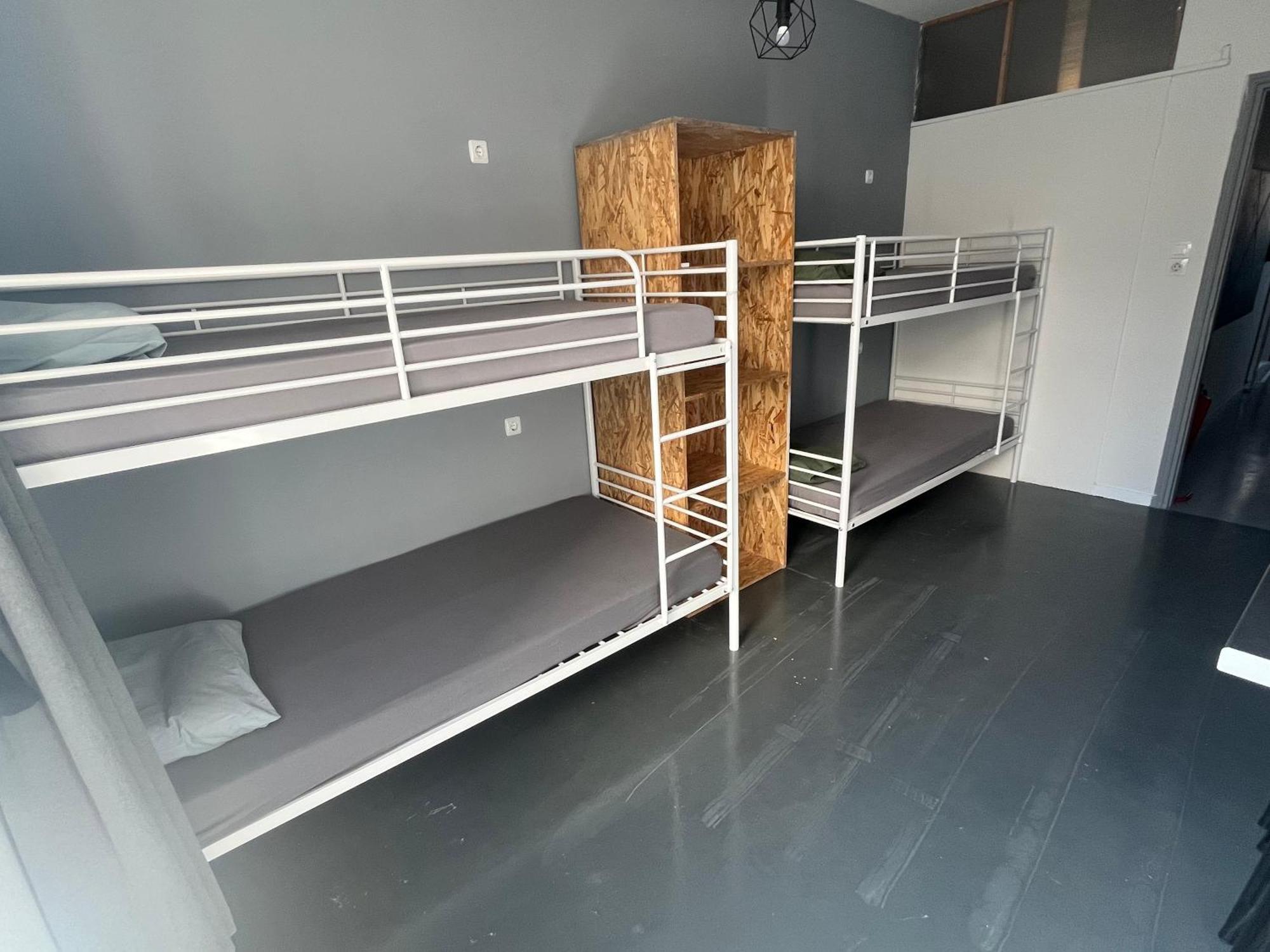 Urban Apartment *